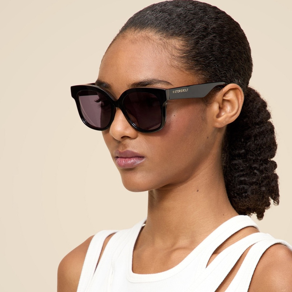Viktor & Rolf Round Acetate Sunglasses in Black Style 71-0118-1